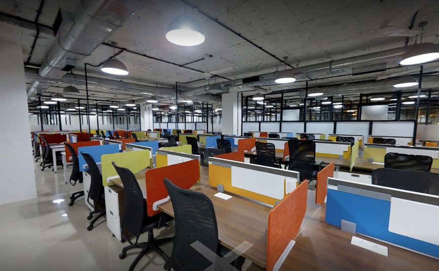 Community Coworks Ackruti Trade Centre